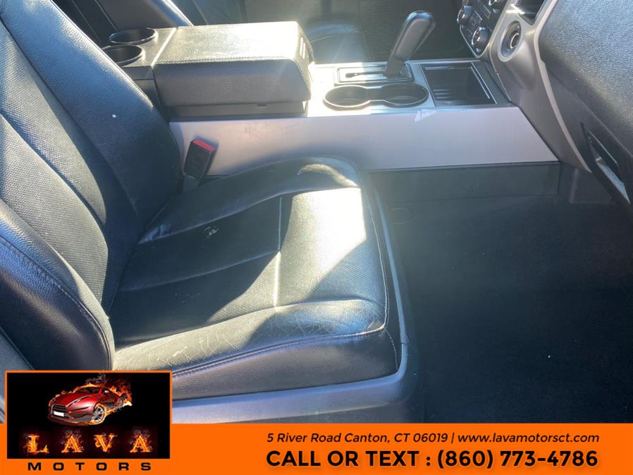 Used Ford Expedition EL 4WD 4dr XLT 2016 | Lava Motors. Canton, Connecticut Used Ford Expedition EL 4WD 4dr XLT 2016 | Lava Motors. Canton, Connecticut