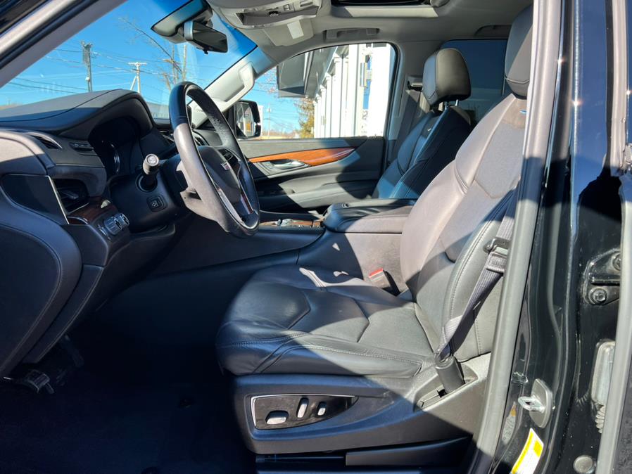 Used Cadillac Escalade 4WD 4dr Luxury 2017 | Prestige Pre-Owned Motors Inc. New Windsor, New York Used Cadillac Escalade 4WD 4dr Luxury 2017 | Prestige Pre-Owned Motors Inc. New Windsor, New York