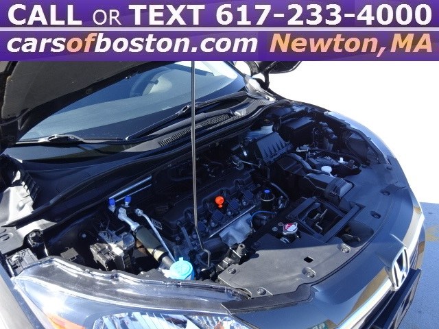 Used Honda HR-V LX AWD CVT 2018 | Jacob Auto Sales. Newton, Massachusetts