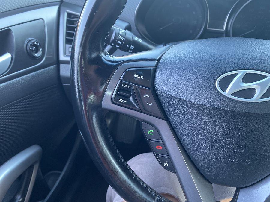 Used Hyundai Veloster 3dr Cpe Man Turbo R-Spec 2015 | CARMANIA USA. Chesapeake, Virginia Used Hyundai Veloster 3dr Cpe Man Turbo R-Spec 2015 | CARMANIA USA. Chesapeake, Virginia