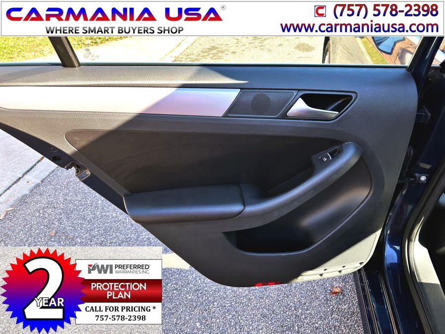 Used Volkswagen Jetta 4dr Auto SE w/Connectivity/Sunroof PZEV 2014 | CARMANIA USA. Chesapeake, Virginia Used Volkswagen Jetta 4dr Auto SE w/Connectivity/Sunroof PZEV 2014 | CARMANIA USA. Chesapeake, Virginia