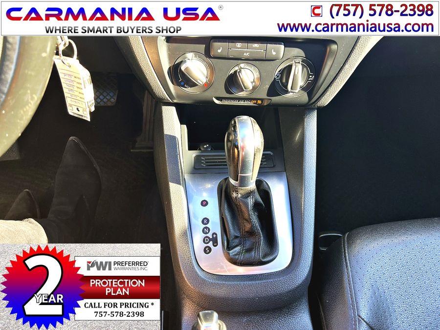 Used Volkswagen Jetta 4dr Auto SE w/Connectivity/Sunroof PZEV 2014 | CARMANIA USA. Chesapeake, Virginia Used Volkswagen Jetta 4dr Auto SE w/Connectivity/Sunroof PZEV 2014 | CARMANIA USA. Chesapeake, Virginia