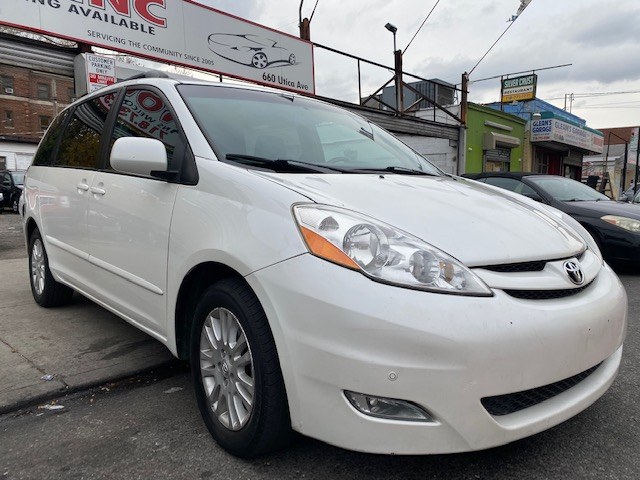 Used Toyota Sienna 5dr 7-Pass Van XLE FWD (Natl) 2010 | Wide World Inc. Brooklyn, New York Used Toyota Sienna 5dr 7-Pass Van XLE FWD (Natl) 2010 | Wide World Inc. Brooklyn, New York