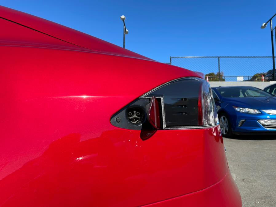Used Tesla Model S P100D AWD 2018 | Green Light Auto Wholesale. Daly City, California Used Tesla Model S P100D AWD 2018 | Green Light Auto Wholesale. Daly City, California