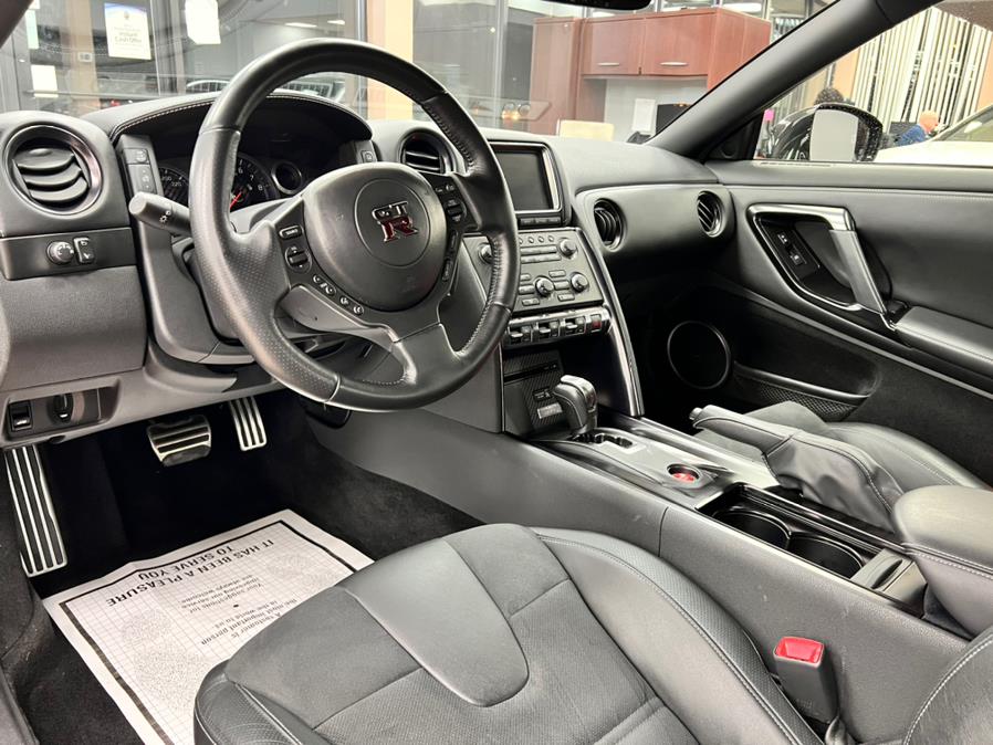 Used Nissan GT-R 2dr Cpe Premium 2016 | Power Motors East. Massapequa Park, New York Used Nissan GT-R 2dr Cpe Premium 2016 | Power Motors East. Massapequa Park, New York