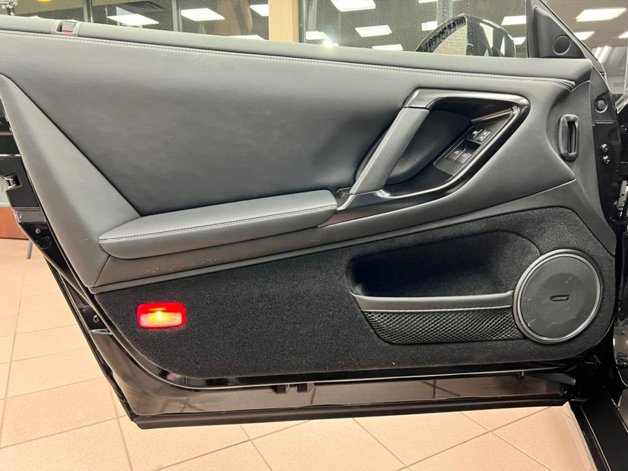Used Nissan GT-R 2dr Cpe Premium 2016 | Power Motors East. Massapequa Park, New York Used Nissan GT-R 2dr Cpe Premium 2016 | Power Motors East. Massapequa Park, New York