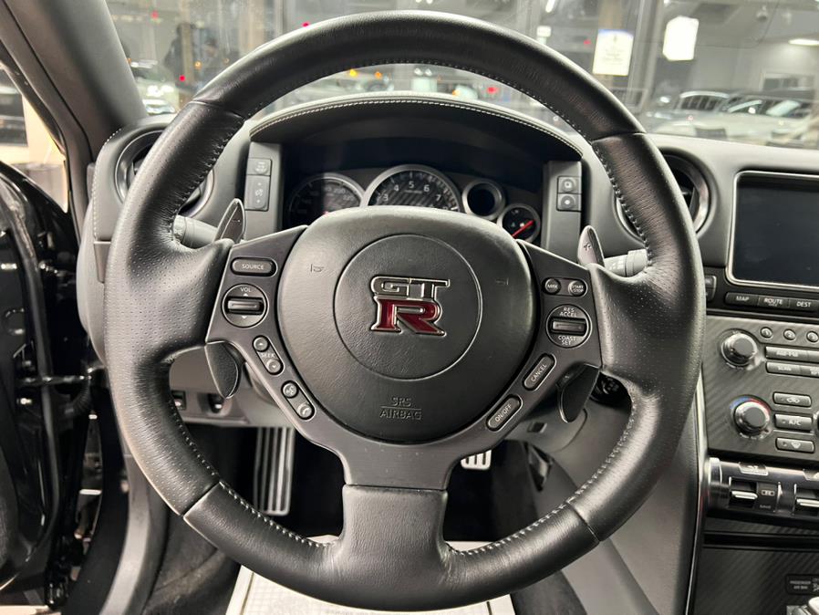 Used Nissan GT-R 2dr Cpe Premium 2016 | Power Motors East. Massapequa Park, New York Used Nissan GT-R 2dr Cpe Premium 2016 | Power Motors East. Massapequa Park, New York