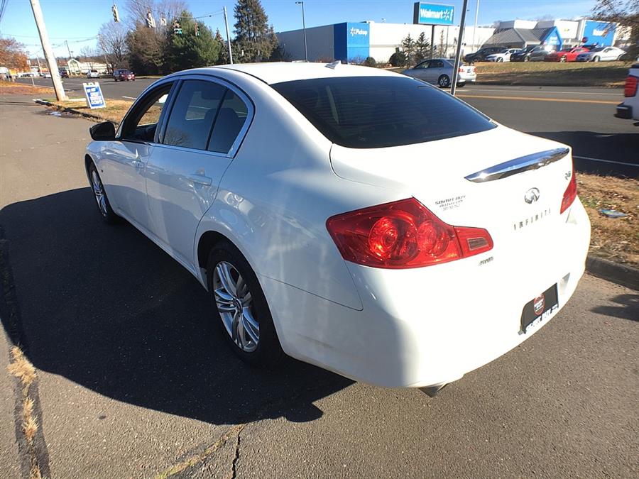 Used INFINITI Q40 4dr Sdn AWD 2015 | Smart Buy Auto Sales, LLC. Wallingford, Connecticut Used INFINITI Q40 4dr Sdn AWD 2015 | Smart Buy Auto Sales, LLC. Wallingford, Connecticut