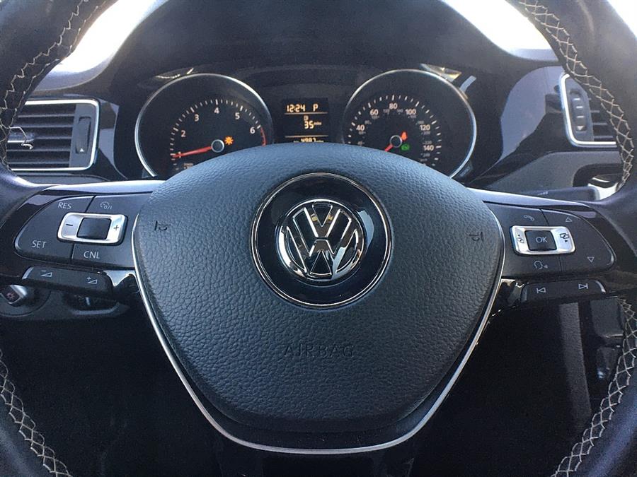 Used Volkswagen Jetta Sedan 4dr Auto 1.8T SE PZEV 2015 | Smart Buy Auto Sales, LLC. Wallingford, Connecticut Used Volkswagen Jetta Sedan 4dr Auto 1.8T SE PZEV 2015 | Smart Buy Auto Sales, LLC. Wallingford, Connecticut