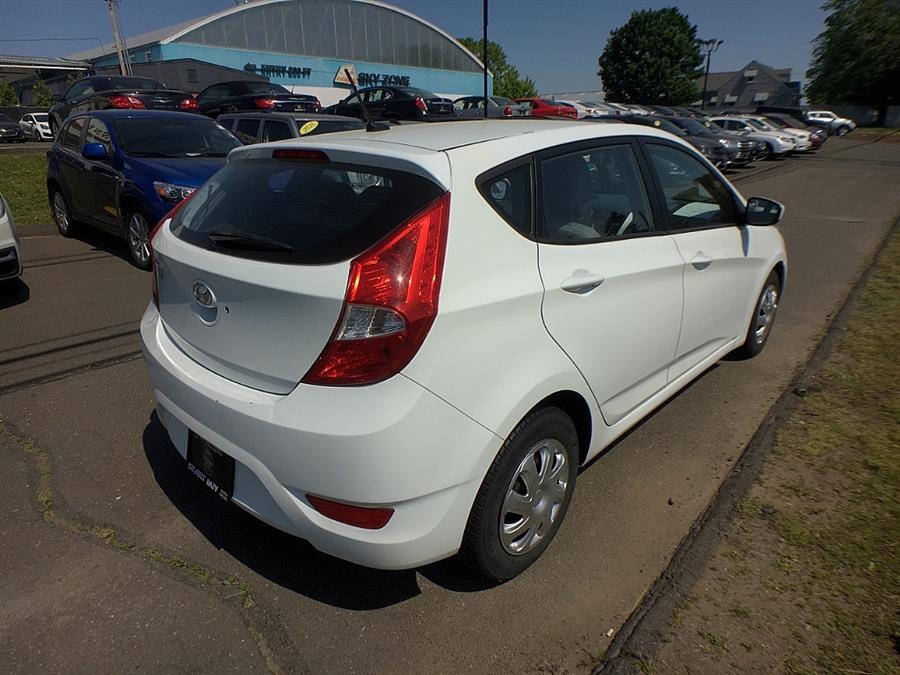 Used Hyundai Accent 5dr HB Auto SE 2016 | Smart Buy Auto Sales, LLC. Wallingford, Connecticut Used Hyundai Accent 5dr HB Auto SE 2016 | Smart Buy Auto Sales, LLC. Wallingford, Connecticut