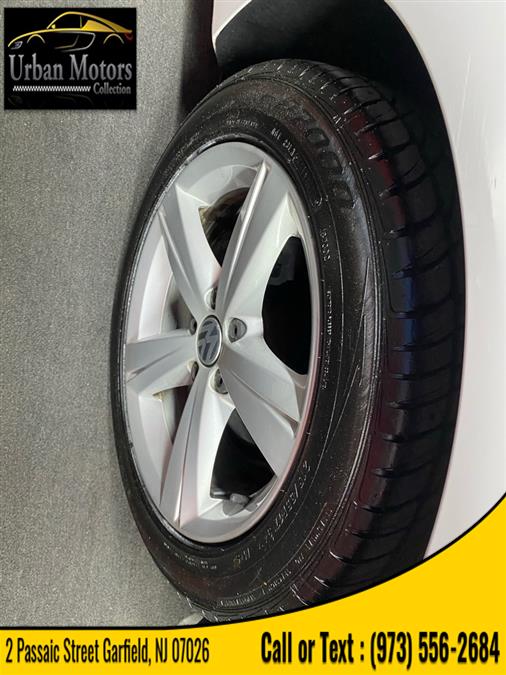 Used Volkswagen Passat SE w/Sunroof 2013 | Urban Motors Collection. Garfield, New Jersey Used Volkswagen Passat SE w/Sunroof 2013 | Urban Motors Collection. Garfield, New Jersey