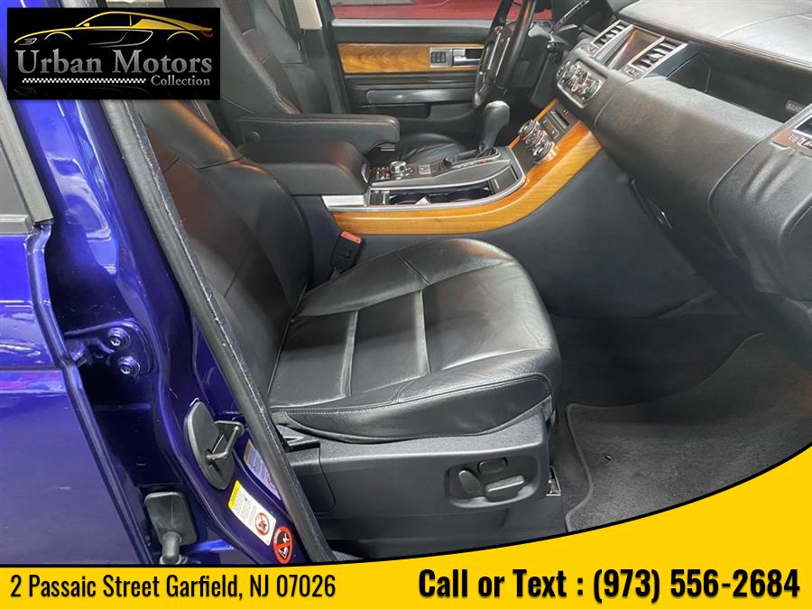 2010 Land Rover Range Rover Sport HSE, available for sale in Garfield, New Jersey | Urban Motors Collection. Garfield, New Jersey 2010 Land Rover Range Rover Sport HSE, available for sale in Garfield, New Jersey | Urban Motors Collection. Garfield, New Jersey
