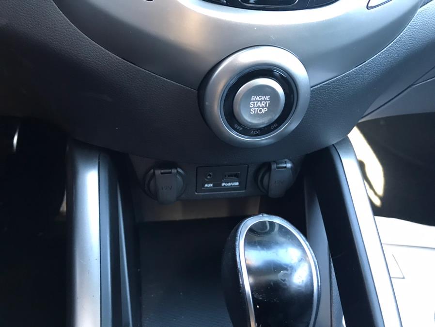 Used Hyundai Veloster 3dr Cpe Man w/Black Int 2013 | Car Valley Group. Jersey City, New Jersey Used Hyundai Veloster 3dr Cpe Man w/Black Int 2013 | Car Valley Group. Jersey City, New Jersey