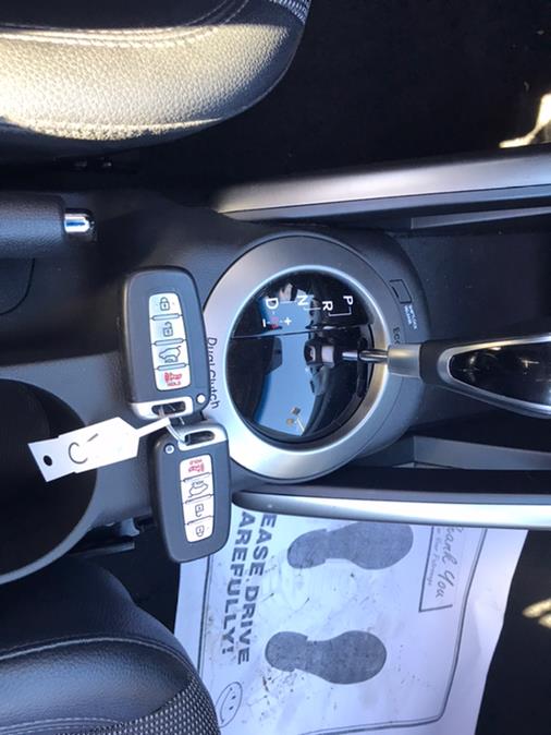 Used Hyundai Veloster 3dr Cpe Man w/Black Int 2013 | Car Valley Group. Jersey City, New Jersey Used Hyundai Veloster 3dr Cpe Man w/Black Int 2013 | Car Valley Group. Jersey City, New Jersey