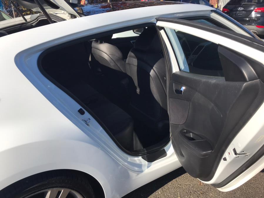 Used Hyundai Veloster 3dr Cpe Man w/Black Int 2013 | Car Valley Group. Jersey City, New Jersey Used Hyundai Veloster 3dr Cpe Man w/Black Int 2013 | Car Valley Group. Jersey City, New Jersey