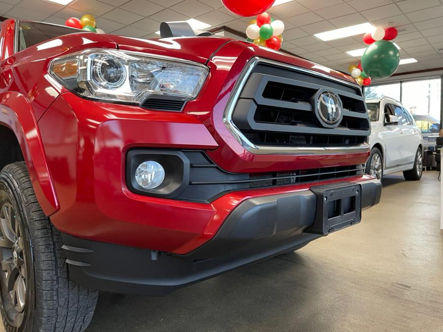 Used Toyota Tacoma 4WD SR5 Double Cab 5'' Bed V6 AT (Natl) 2020 | 5 Towns Drive. Inwood, New York Used Toyota Tacoma 4WD SR5 Double Cab 5'' Bed V6 AT (Natl) 2020 | 5 Towns Drive. Inwood, New York