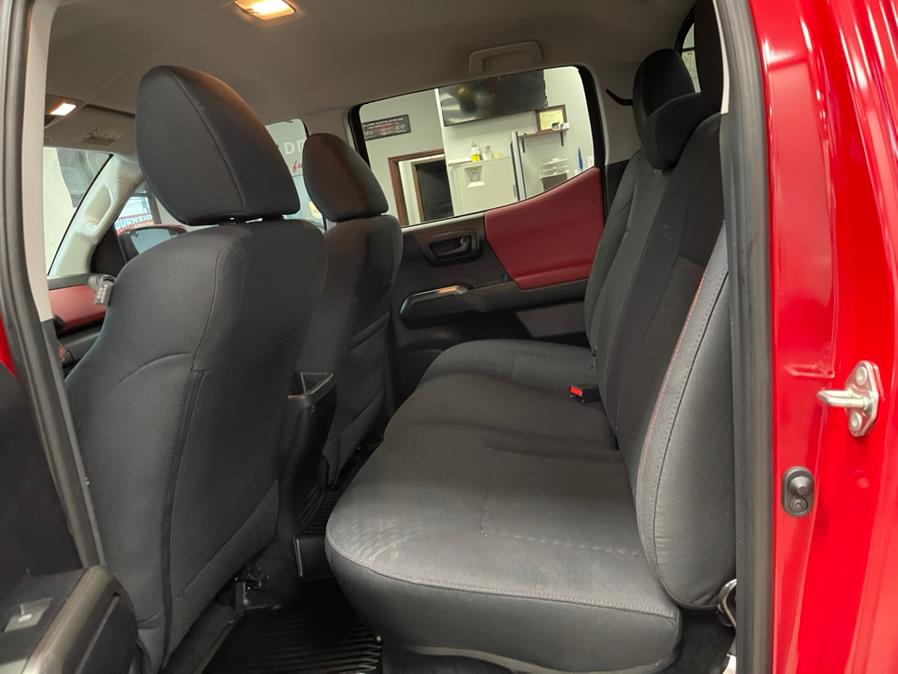 Used Toyota Tacoma 4WD SR5 Double Cab 5'' Bed V6 AT (Natl) 2020 | 5 Towns Drive. Inwood, New York Used Toyota Tacoma 4WD SR5 Double Cab 5'' Bed V6 AT (Natl) 2020 | 5 Towns Drive. Inwood, New York