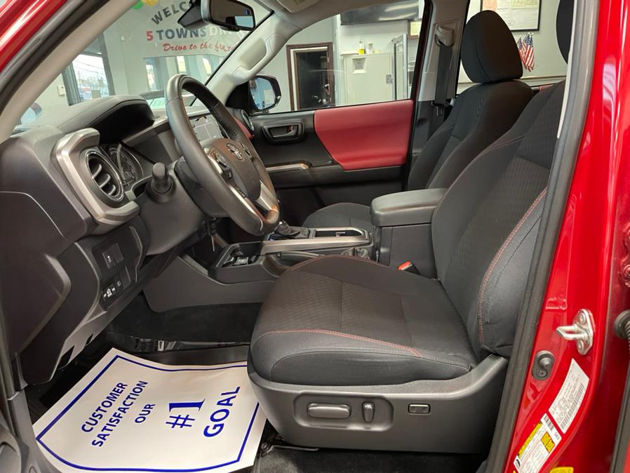 Used Toyota Tacoma 4WD SR5 Double Cab 5'' Bed V6 AT (Natl) 2020 | 5 Towns Drive. Inwood, New York Used Toyota Tacoma 4WD SR5 Double Cab 5'' Bed V6 AT (Natl) 2020 | 5 Towns Drive. Inwood, New York