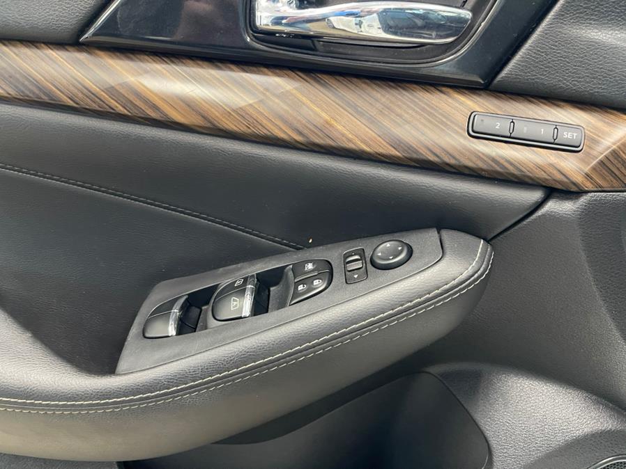 2018 Nissan Maxima Platinum 3.5L, available for sale in Inwood, New York | 5 Towns Drive. Inwood, New York 2018 Nissan Maxima Platinum 3.5L, available for sale in Inwood, New York | 5 Towns Drive. Inwood, New York