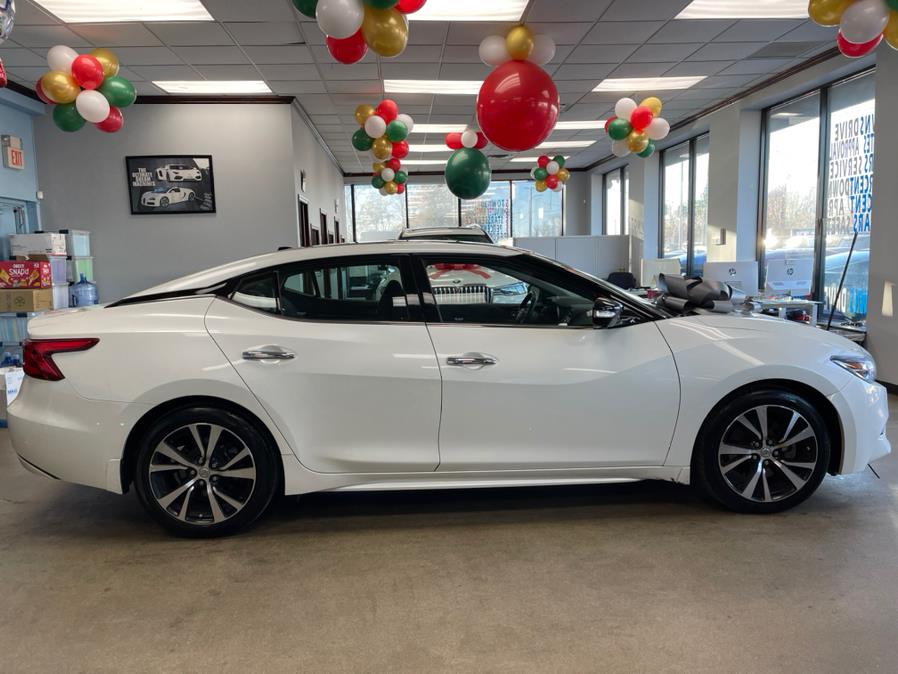 2018 Nissan Maxima Platinum 3.5L, available for sale in Inwood, New York | 5 Towns Drive. Inwood, New York 2018 Nissan Maxima Platinum 3.5L, available for sale in Inwood, New York | 5 Towns Drive. Inwood, New York