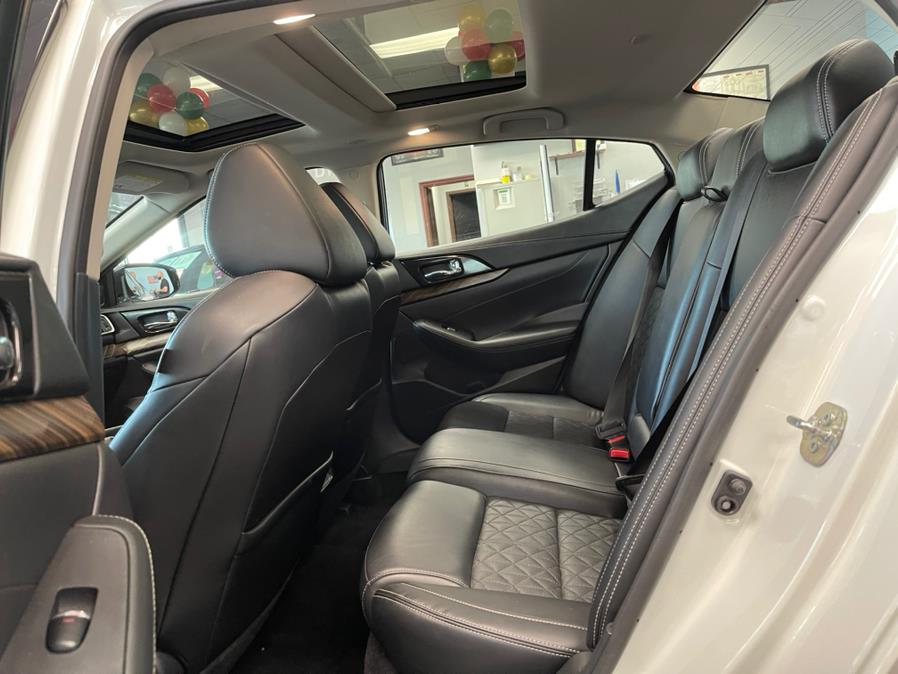 2018 Nissan Maxima Platinum 3.5L, available for sale in Inwood, New York | 5 Towns Drive. Inwood, New York 2018 Nissan Maxima Platinum 3.5L, available for sale in Inwood, New York | 5 Towns Drive. Inwood, New York