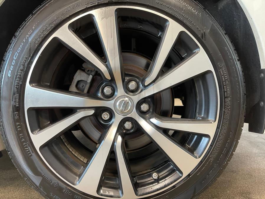 2018 Nissan Maxima Platinum 3.5L, available for sale in Inwood, New York | 5 Towns Drive. Inwood, New York 2018 Nissan Maxima Platinum 3.5L, available for sale in Inwood, New York | 5 Towns Drive. Inwood, New York
