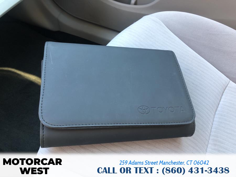 Used Toyota Corolla 4dr Sdn Auto LE 2010 | Motorcar West. Manchester, Connecticut Used Toyota Corolla 4dr Sdn Auto LE 2010 | Motorcar West. Manchester, Connecticut