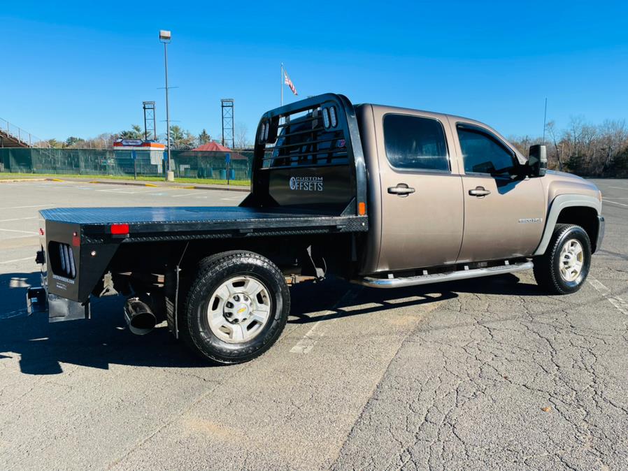 Used Chevrolet Silverado 2500HD 4WD Crew Cab 153" LTZ 2008 | Supreme Automotive. New Britain, Connecticut Used Chevrolet Silverado 2500HD 4WD Crew Cab 153" LTZ 2008 | Supreme Automotive. New Britain, Connecticut