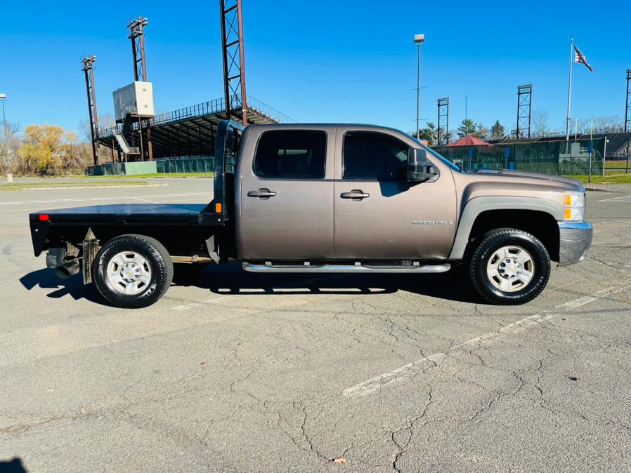 Used Chevrolet Silverado 2500HD 4WD Crew Cab 153" LTZ 2008 | Supreme Automotive. New Britain, Connecticut Used Chevrolet Silverado 2500HD 4WD Crew Cab 153" LTZ 2008 | Supreme Automotive. New Britain, Connecticut
