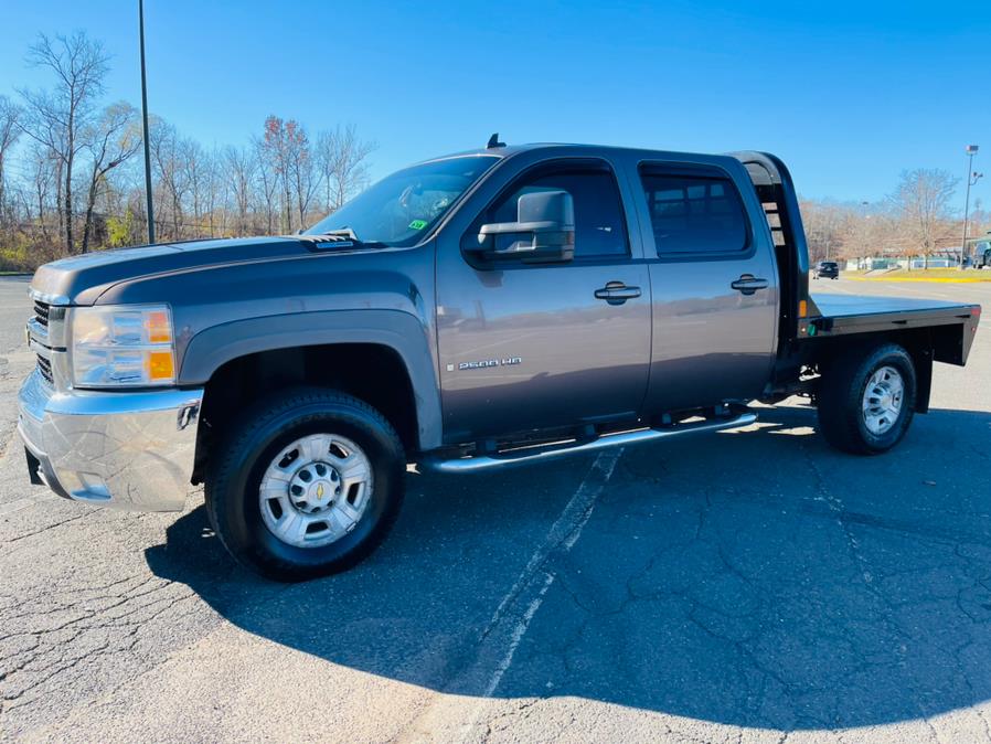 Used Chevrolet Silverado 2500HD 4WD Crew Cab 153" LTZ 2008 | Supreme Automotive. New Britain, Connecticut Used Chevrolet Silverado 2500HD 4WD Crew Cab 153" LTZ 2008 | Supreme Automotive. New Britain, Connecticut