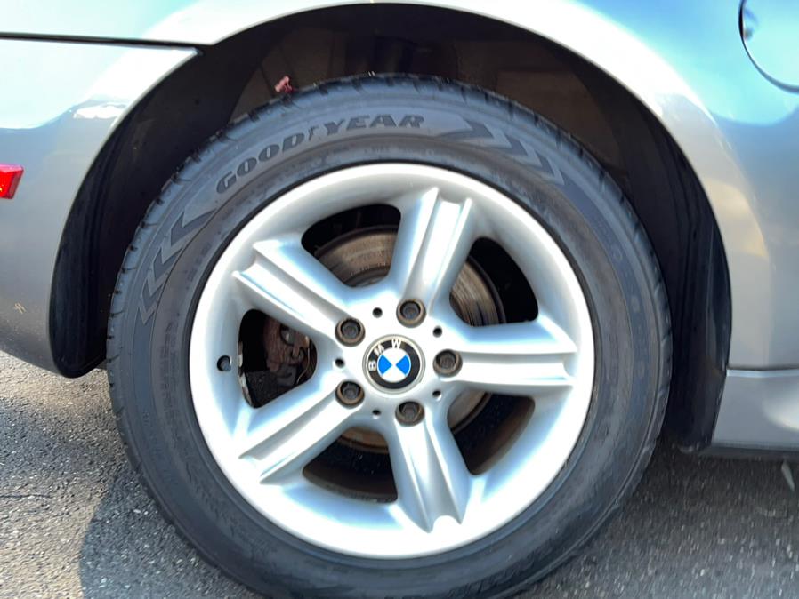 Used BMW Z3 Z3 2dr Roadster 2.5i 2001 | Sunrise of Elmont. Elmont, New York Used BMW Z3 Z3 2dr Roadster 2.5i 2001 | Sunrise of Elmont. Elmont, New York