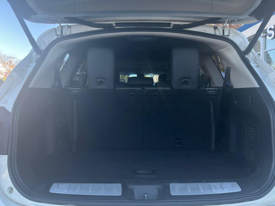 2014 Infiniti QX60 AWD 4dr, available for sale in Elmont, New York | Sunrise of Elmont. Elmont, New York 2014 Infiniti QX60 AWD 4dr, available for sale in Elmont, New York | Sunrise of Elmont. Elmont, New York