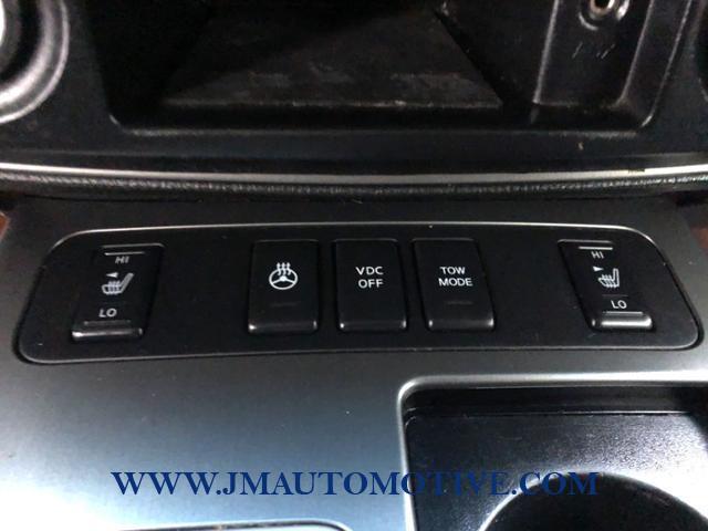 Used Nissan Armada 4WD 4dr Platinum 2011 | J&M Automotive Sls&Svc LLC. Naugatuck, Connecticut Used Nissan Armada 4WD 4dr Platinum 2011 | J&M Automotive Sls&Svc LLC. Naugatuck, Connecticut