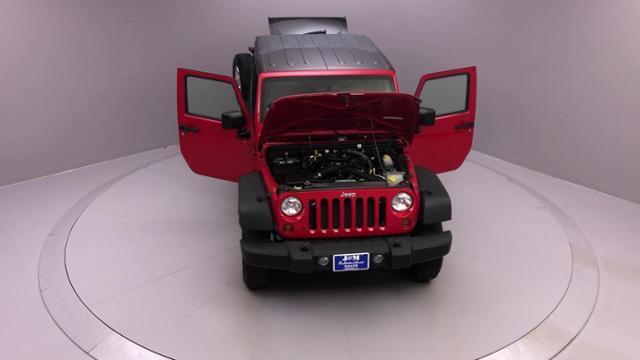 2009 Jeep Wrangler 4WD 2dr X, available for sale in Naugatuck, Connecticut | J&M Automotive Sls&Svc LLC. Naugatuck, Connecticut 2009 Jeep Wrangler 4WD 2dr X, available for sale in Naugatuck, Connecticut | J&M Automotive Sls&Svc LLC. Naugatuck, Connecticut