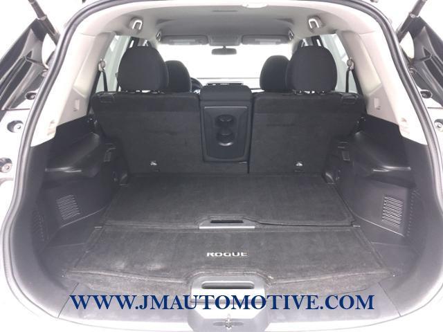 2018 Nissan Rogue AWD SV, available for sale in Naugatuck, Connecticut | J&M Automotive Sls&Svc LLC. Naugatuck, Connecticut 2018 Nissan Rogue AWD SV, available for sale in Naugatuck, Connecticut | J&M Automotive Sls&Svc LLC. Naugatuck, Connecticut