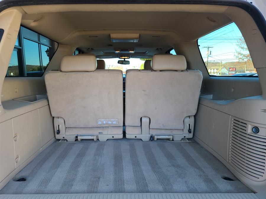 2012 Chevrolet Suburban 4WD 4dr 1500 LT, available for sale in Waterbury, Connecticut | National Auto Brokers, Inc.. Waterbury, Connecticut 2012 Chevrolet Suburban 4WD 4dr 1500 LT, available for sale in Waterbury, Connecticut | National Auto Brokers, Inc.. Waterbury, Connecticut