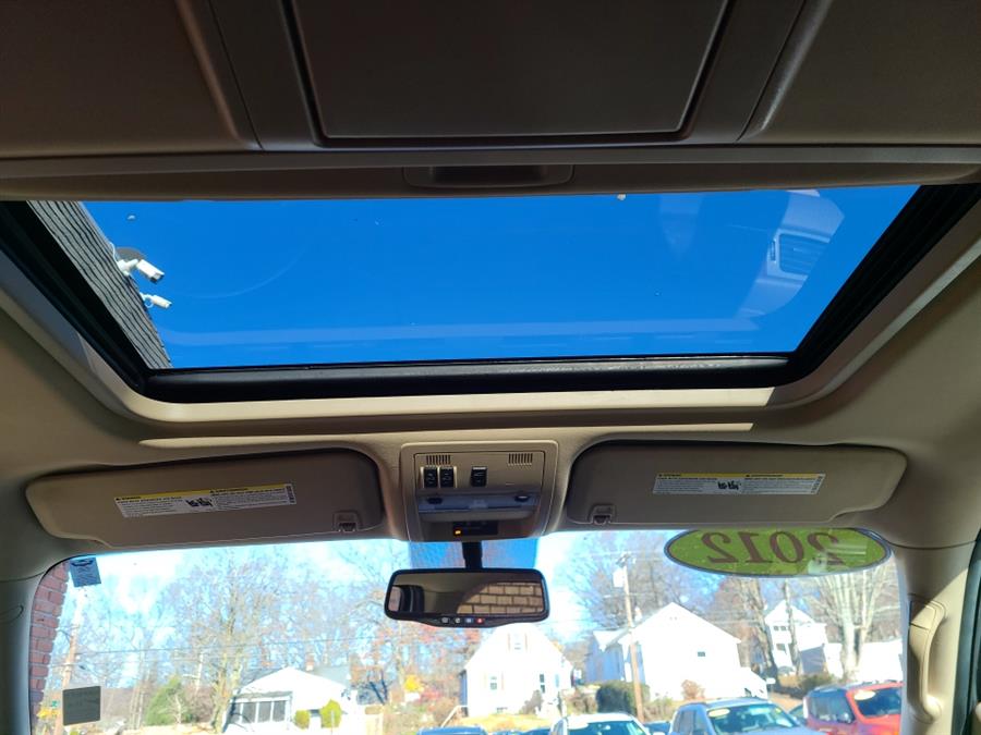 2012 Chevrolet Suburban 4WD 4dr 1500 LT, available for sale in Waterbury, Connecticut | National Auto Brokers, Inc.. Waterbury, Connecticut 2012 Chevrolet Suburban 4WD 4dr 1500 LT, available for sale in Waterbury, Connecticut | National Auto Brokers, Inc.. Waterbury, Connecticut