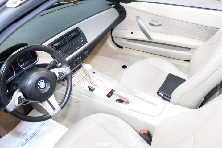 2005 BMW Z4 2dr Roadster 2.5i, available for sale in Plainville, Connecticut | New England Auto Sales LLC. Plainville, Connecticut 2005 BMW Z4 2dr Roadster 2.5i, available for sale in Plainville, Connecticut | New England Auto Sales LLC. Plainville, Connecticut