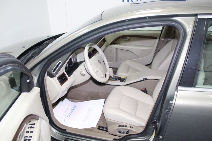 Used Volvo S80 4dr Sdn I6 Turbo AWD 2009 | New England Auto Sales LLC. Plainville, Connecticut Used Volvo S80 4dr Sdn I6 Turbo AWD 2009 | New England Auto Sales LLC. Plainville, Connecticut