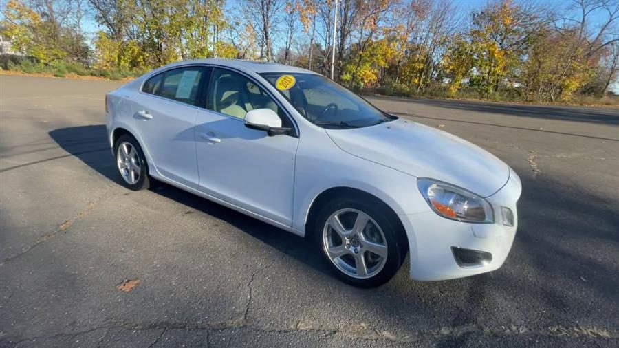 Used Volvo S60 4dr Sdn T5 AWD 2013 | Wiz Leasing Inc. Stratford, Connecticut Used Volvo S60 4dr Sdn T5 AWD 2013 | Wiz Leasing Inc. Stratford, Connecticut