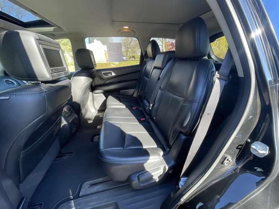 2016 Nissan Pathfinder 4WD 4dr SV, available for sale in Stratford, Connecticut | Wiz Leasing Inc. Stratford, Connecticut 2016 Nissan Pathfinder 4WD 4dr SV, available for sale in Stratford, Connecticut | Wiz Leasing Inc. Stratford, Connecticut