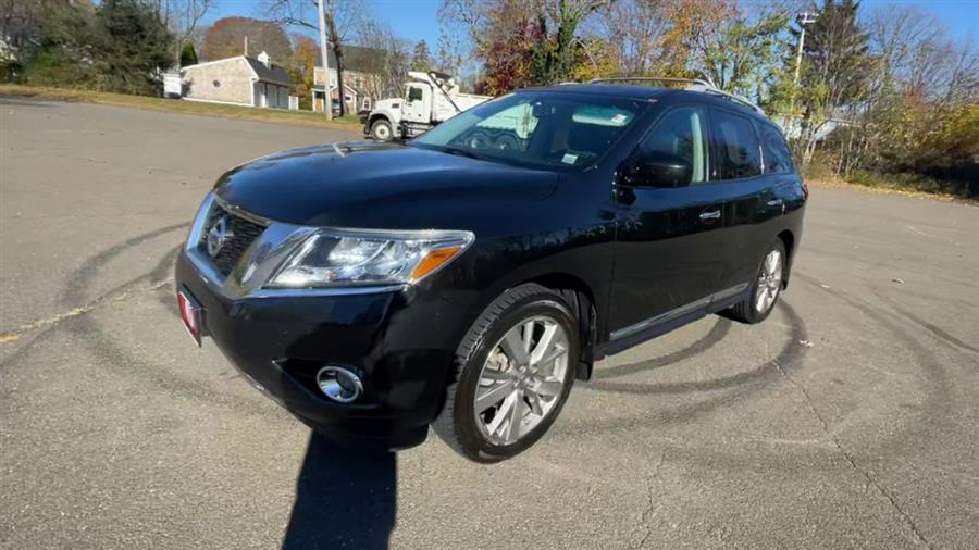 2016 Nissan Pathfinder 4WD 4dr SV, available for sale in Stratford, Connecticut | Wiz Leasing Inc. Stratford, Connecticut 2016 Nissan Pathfinder 4WD 4dr SV, available for sale in Stratford, Connecticut | Wiz Leasing Inc. Stratford, Connecticut