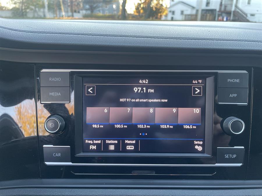 Used Volkswagen Jetta S Auto w/SULEV 2019 | Wiz Leasing Inc. Stratford, Connecticut Used Volkswagen Jetta S Auto w/SULEV 2019 | Wiz Leasing Inc. Stratford, Connecticut