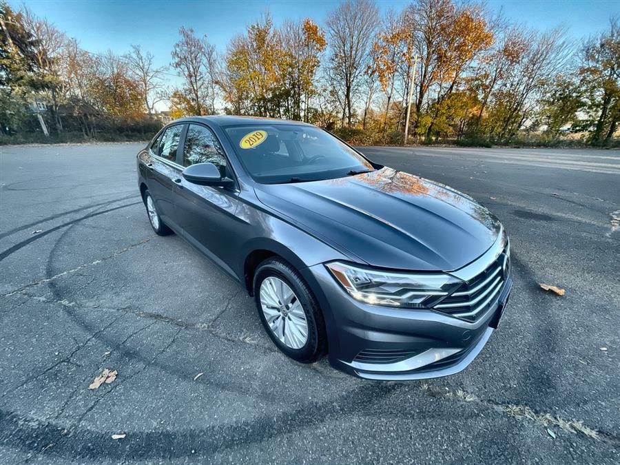 Used Volkswagen Jetta S Auto w/SULEV 2019 | Wiz Leasing Inc. Stratford, Connecticut Used Volkswagen Jetta S Auto w/SULEV 2019 | Wiz Leasing Inc. Stratford, Connecticut