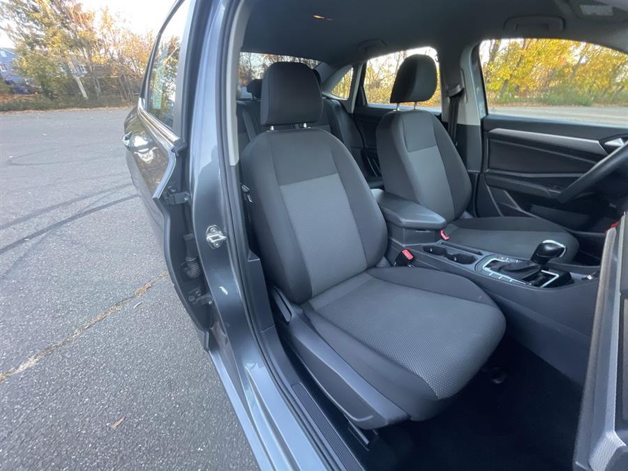 Used Volkswagen Jetta S Auto w/SULEV 2019 | Wiz Leasing Inc. Stratford, Connecticut Used Volkswagen Jetta S Auto w/SULEV 2019 | Wiz Leasing Inc. Stratford, Connecticut