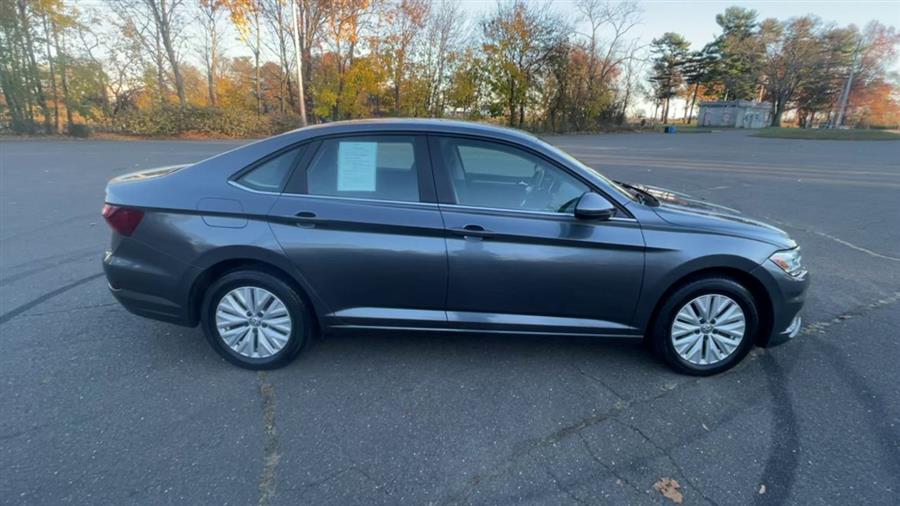 Used Volkswagen Jetta S Auto w/SULEV 2019 | Wiz Leasing Inc. Stratford, Connecticut Used Volkswagen Jetta S Auto w/SULEV 2019 | Wiz Leasing Inc. Stratford, Connecticut