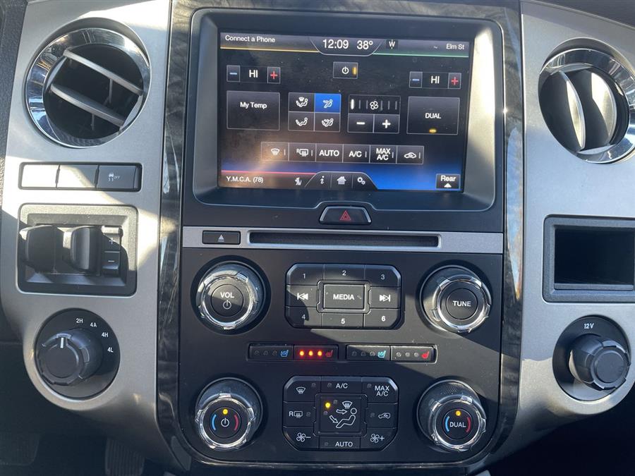 2015 Ford Expedition 4WD 4dr Limited, available for sale in Stratford, Connecticut | Wiz Leasing Inc. Stratford, Connecticut 2015 Ford Expedition 4WD 4dr Limited, available for sale in Stratford, Connecticut | Wiz Leasing Inc. Stratford, Connecticut