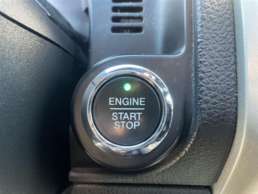2015 Ford Expedition 4WD 4dr Limited, available for sale in Stratford, Connecticut | Wiz Leasing Inc. Stratford, Connecticut 2015 Ford Expedition 4WD 4dr Limited, available for sale in Stratford, Connecticut | Wiz Leasing Inc. Stratford, Connecticut