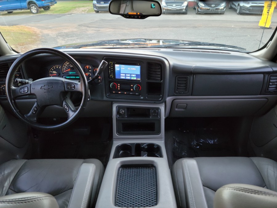 2005 Chevrolet Tahoe AWD LT Leather Sunroof DVD 3rd Raw LOADED, available for sale in East Windsor, Connecticut | Toro Auto. East Windsor, Connecticut 2005 Chevrolet Tahoe AWD LT Leather Sunroof DVD 3rd Raw LOADED, available for sale in East Windsor, Connecticut | Toro Auto. East Windsor, Connecticut