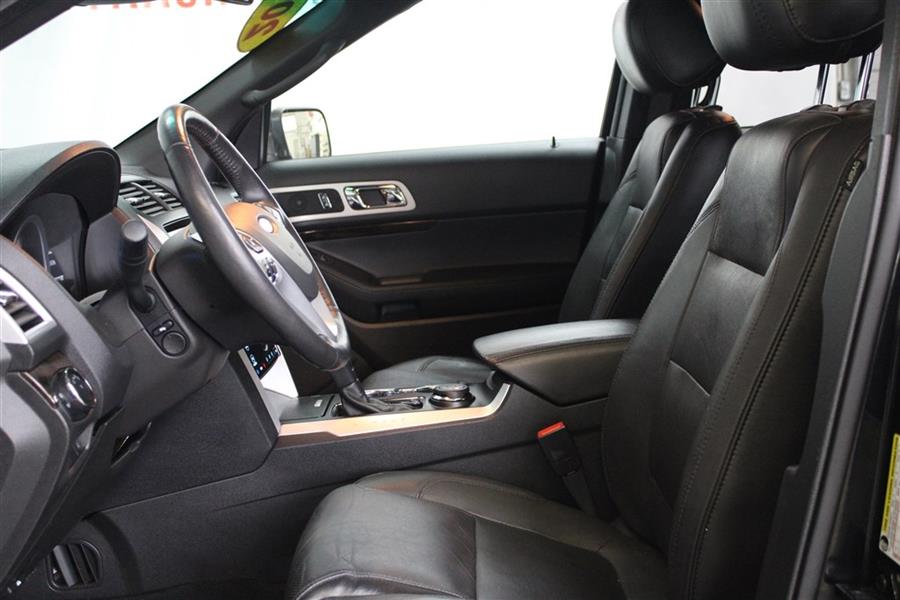 Used Ford Explorer LIMITED 2014 | Fast Track Motors. Paterson, New Jersey Used Ford Explorer LIMITED 2014 | Fast Track Motors. Paterson, New Jersey